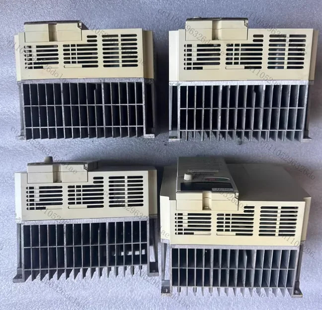 1개 주파수 변환기 FR-E520-3.7K 3.7KW 220V 리퍼 완료