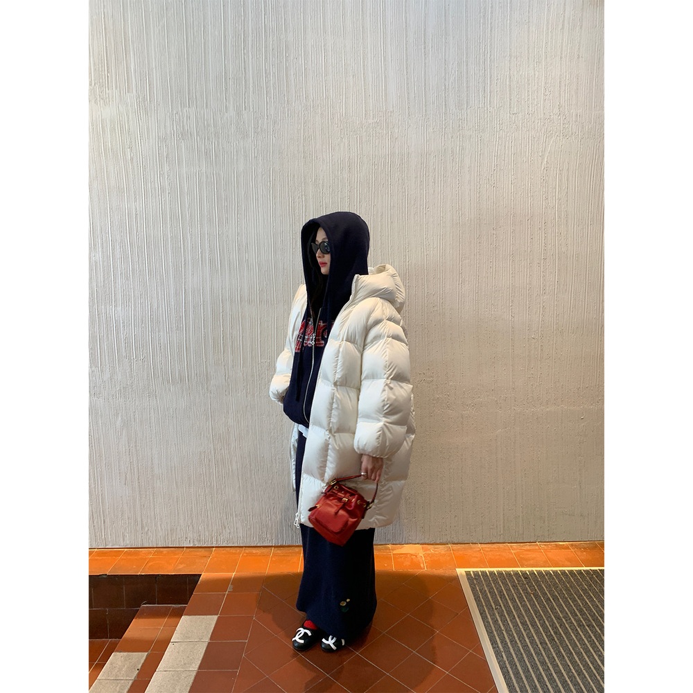체크레터링 꽃자수 니트후드집업 유니크 예쁜 연예인 공항패션 간절기 봄가을 네이비 - 상세 이미지 5