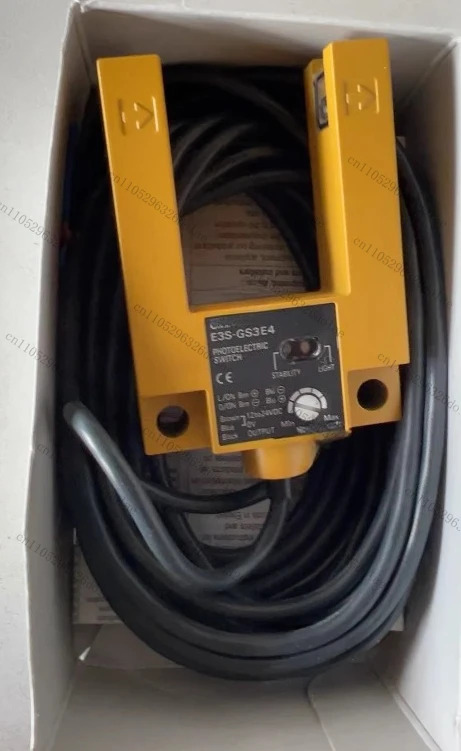 광전센서 E3S-GS3E4 12-24V 전원 공급