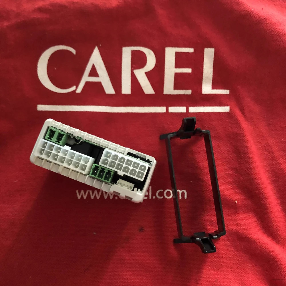 CAREL MCH2000001 UC2 온도 컨트롤러 원본