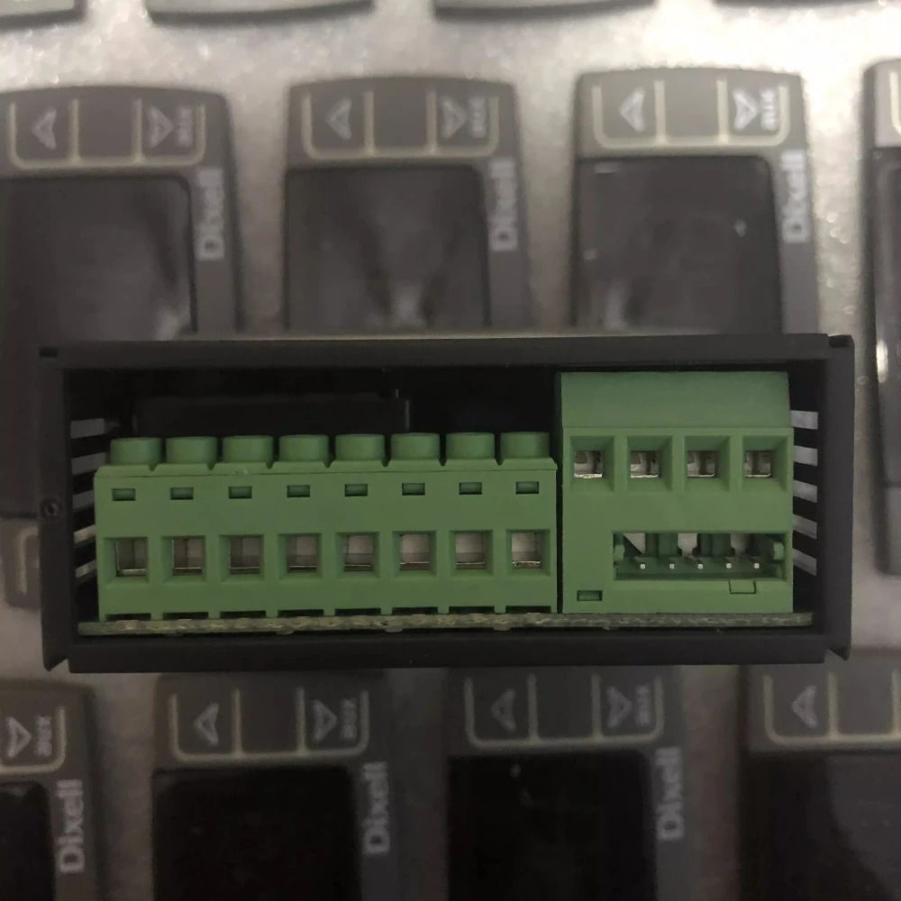 CAREL XR06CX-5R0C1 PZSTS0G001K 센서가 온도 컨트롤러 새 원본