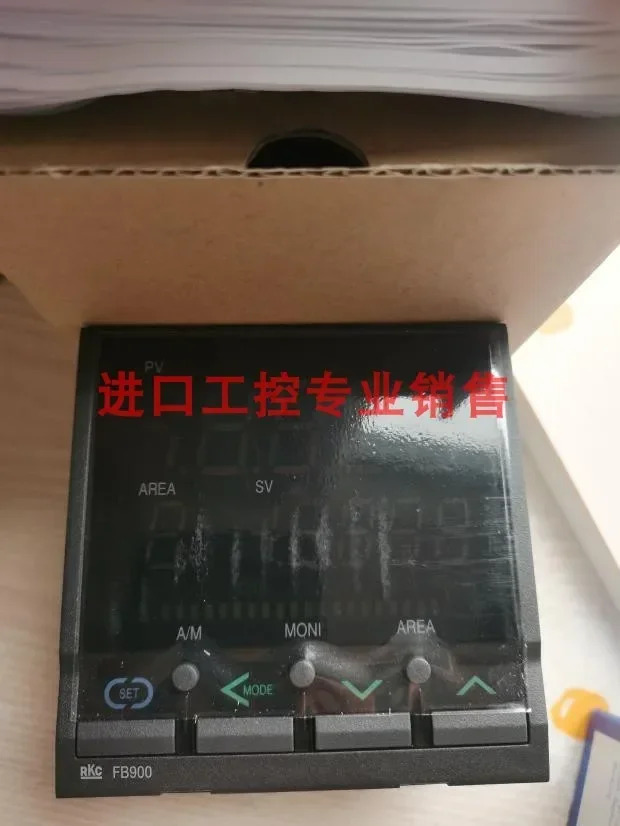 일본은 화학적 RKC 온도조절기 FB900-8N-4x4NN5/A1-F801/Y를 했습니다.