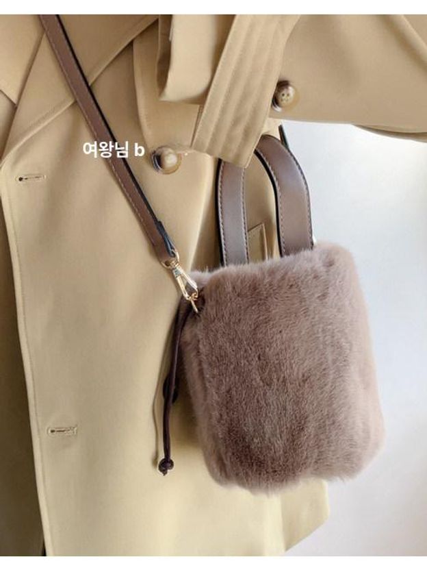 미니 버킷백 페이크퍼 원통백 여성 데일리 미니 가방 - 상세 이미지 5