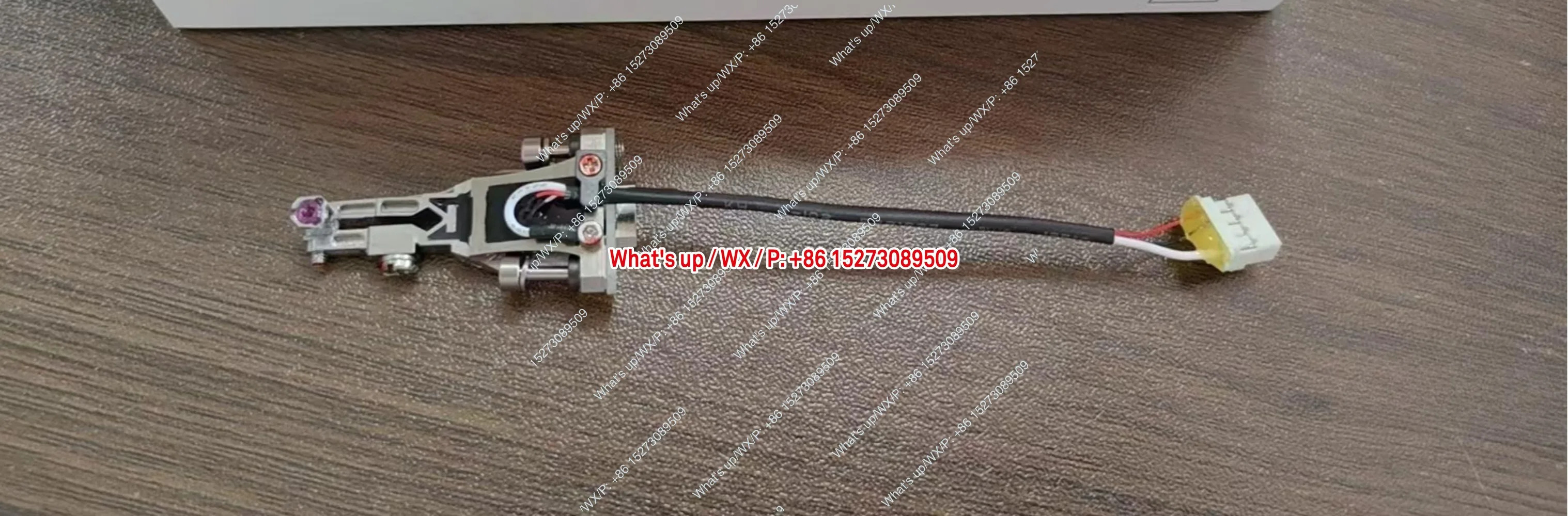 ASM 01-D26095 와이어 클램프