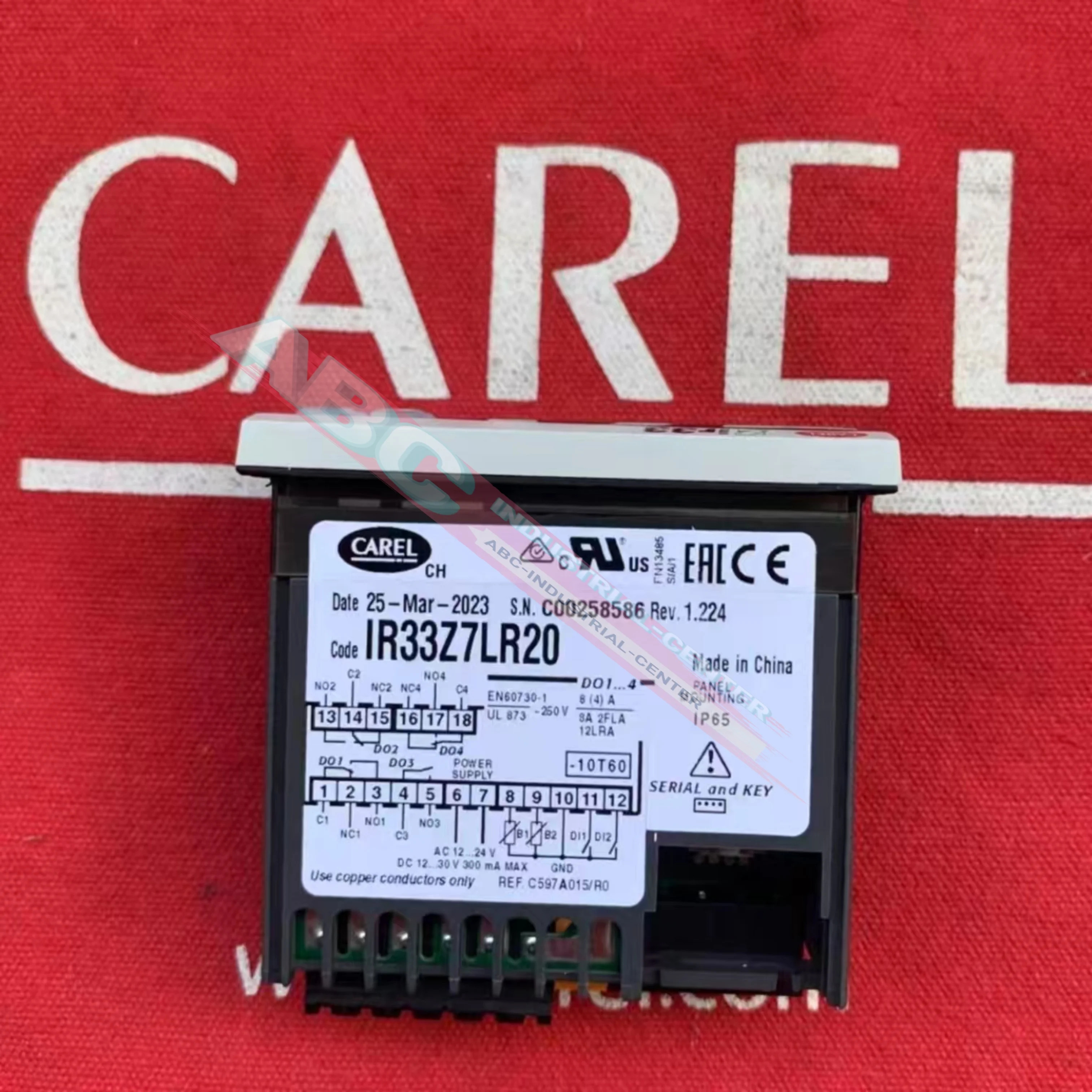 오리지널 IR33Z7LR20 RJ1A60D30E 솔리드 스테이트 릴레이