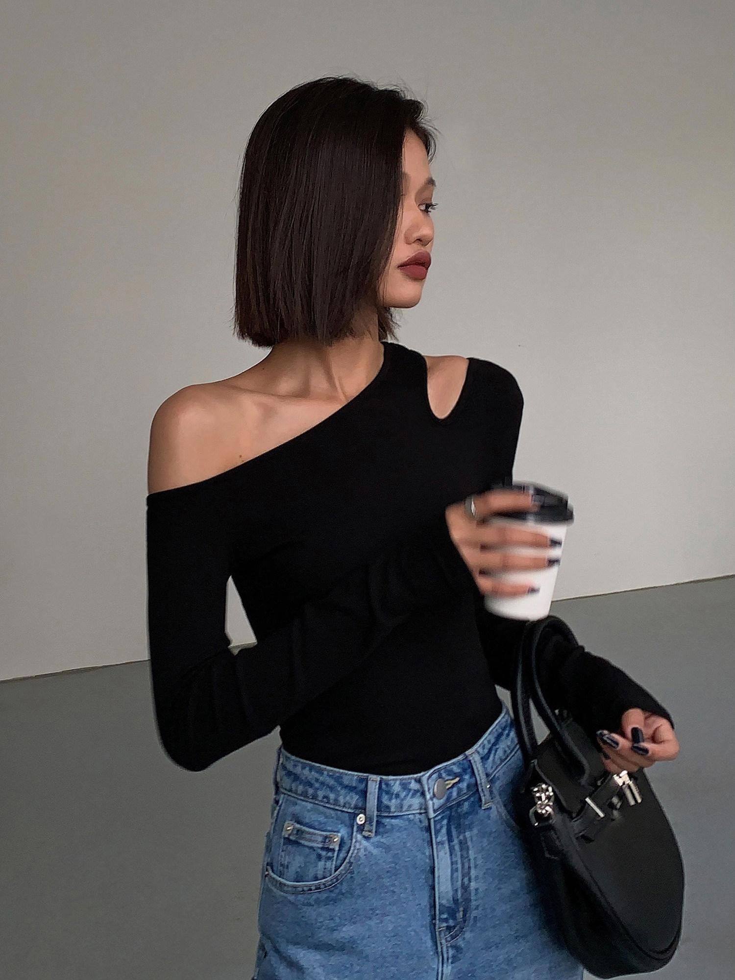 댄스복 긴팔 상의 줌바 티셔츠 아웃 슬림핏 숄더 원 컷 블랙 S - 상품 이미지