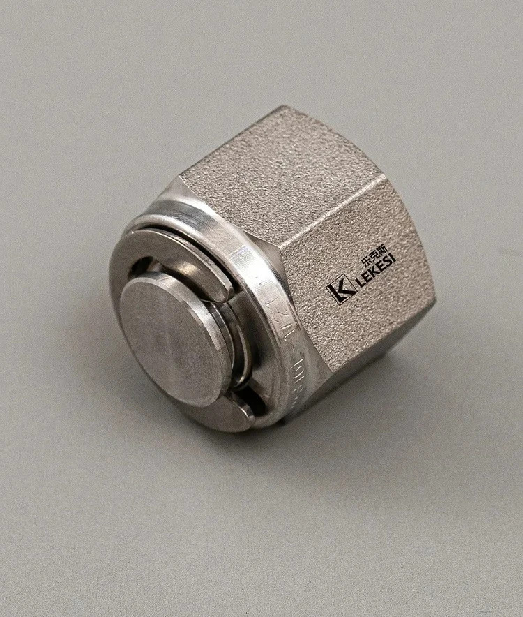 316L 스테인레스 스틸 페럴 너트 플매트 카펫 러그 고압 내식성 실험실 피팅3피스 세트