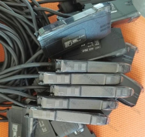 1개 광섬유 증폭기 PG1-P DC12-24V 전원공급장치 리퍼 완료