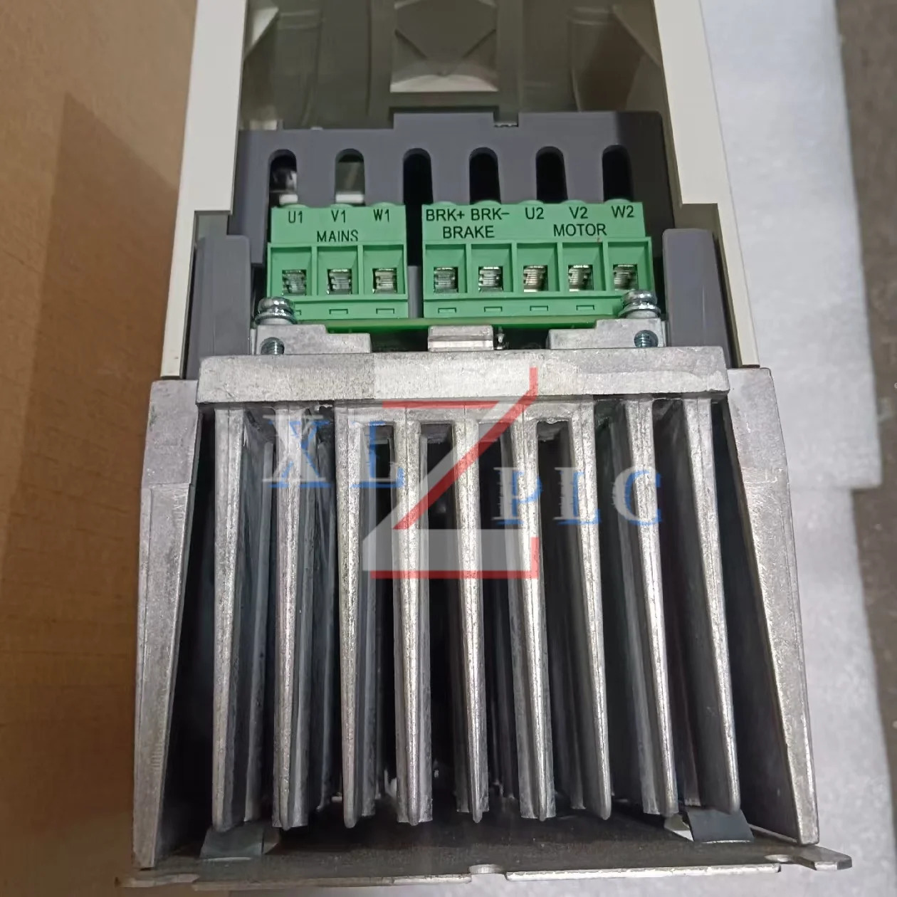 ACS550-01-03A3-4 ACS550-01-04A1-4 인버터