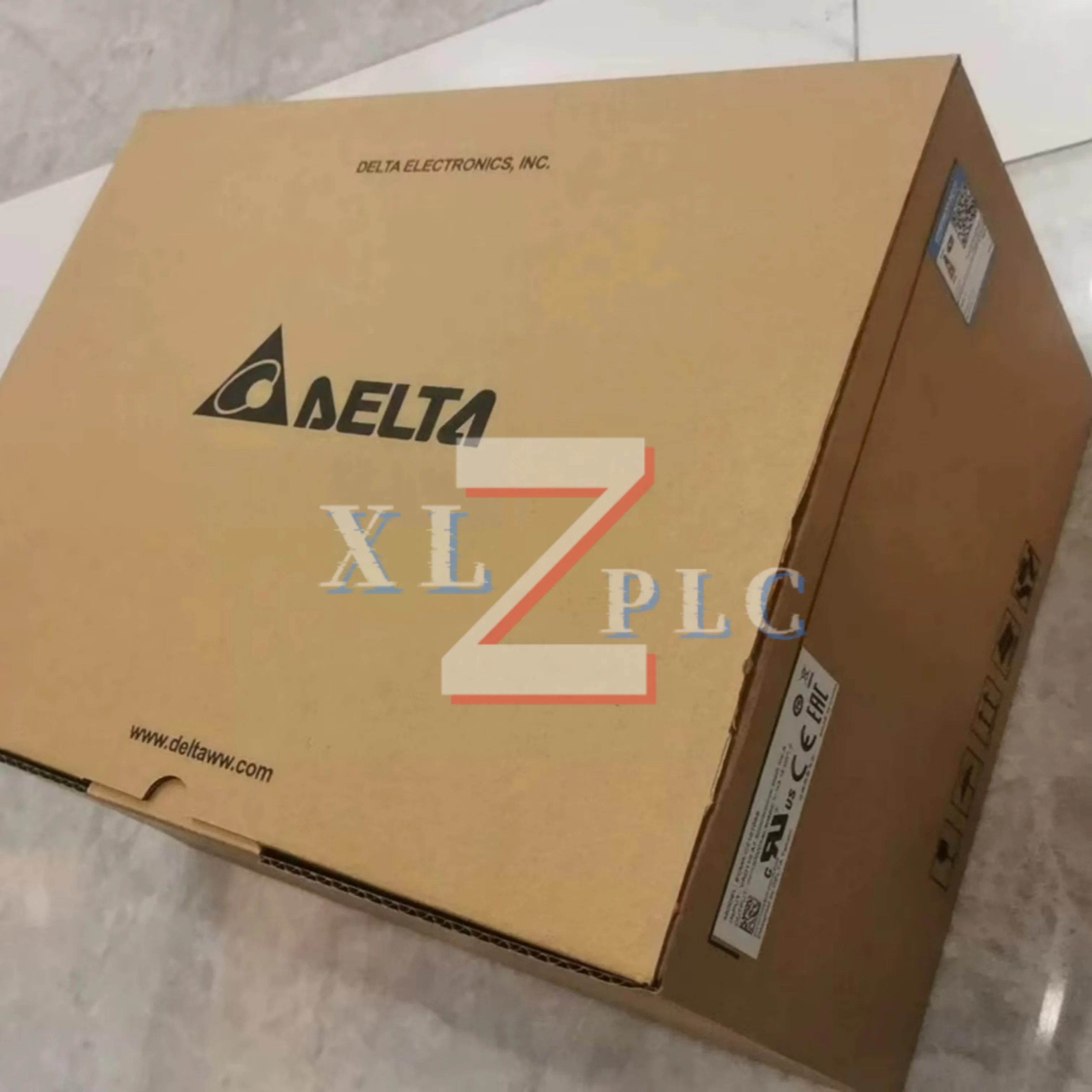 ECMA-C21010SS 서보모터 ECMA-C11020RS ECMA-C21010RS 신규 입고