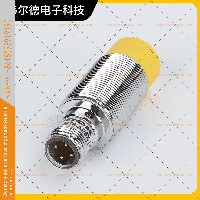 스위치 Ni4-M12-AP6X NI8U