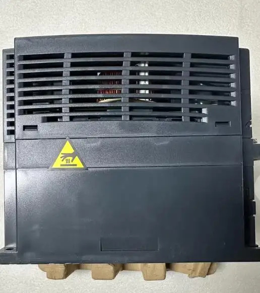 리퍼 해체 기계 ATV320U22N4C2KW