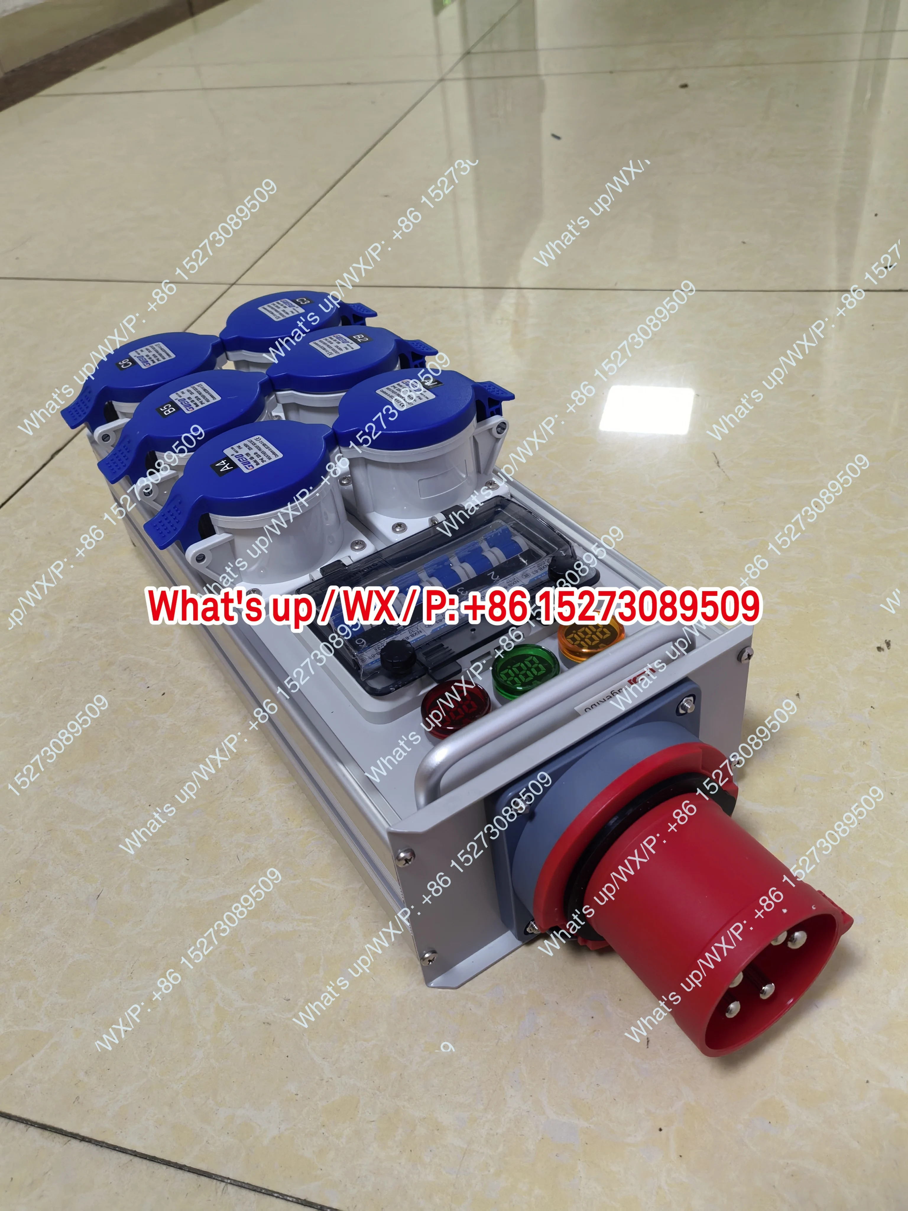 6웨이 32A3 코어 각각 6000w 출력 63A5 입력