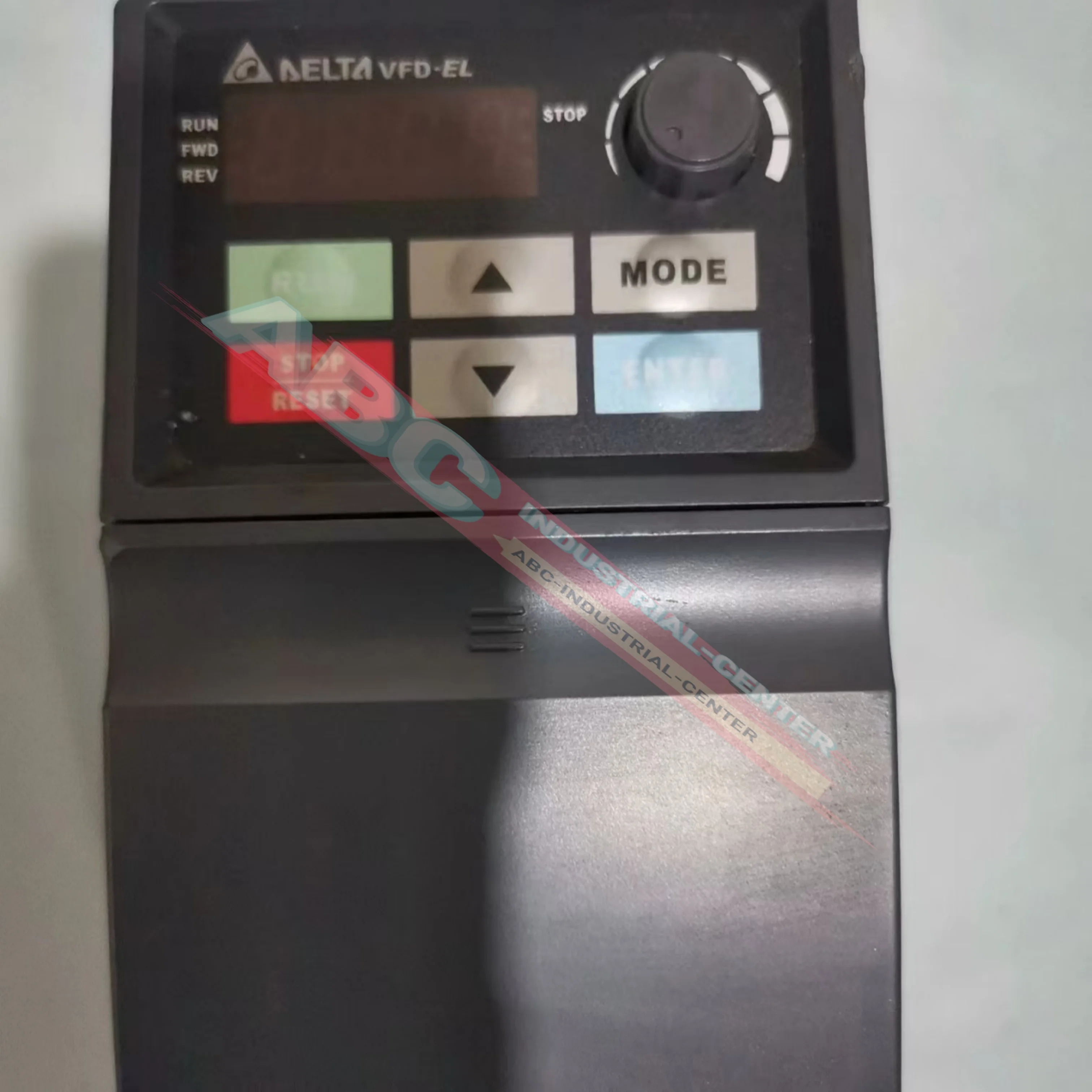 VFD007EL21W VFD015EL43A 오리지널 주파수 변환기