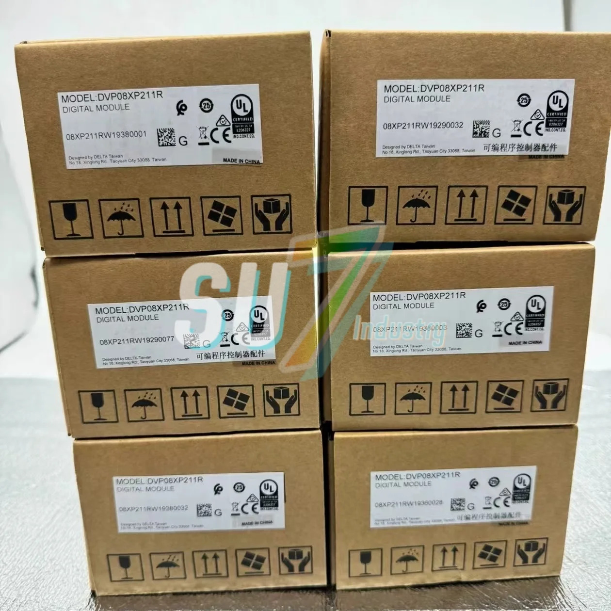 PLC 모듈 DVP08XN211T DVP08XP211R 신규 입고