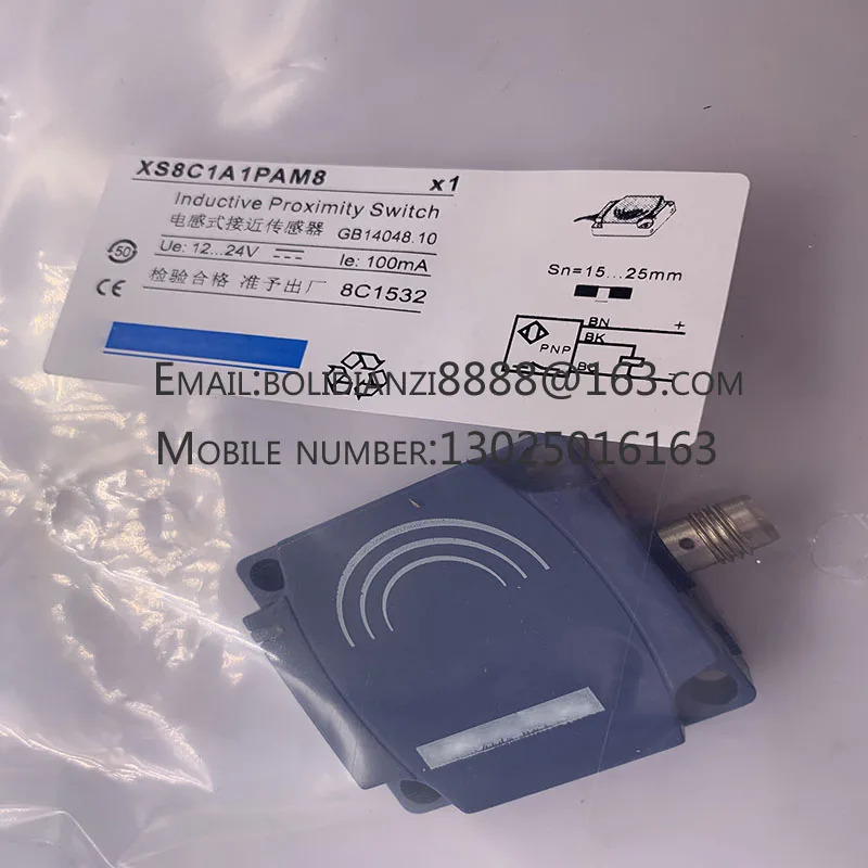 XS8C40PCP20 XS8C4A1MPG13 XS8C1A1MAL2 XS8C1A1MAL5 XS8D1A1PAM12 XS8D1A1NAM12 XS8-C40PC440H29 센서 스위치