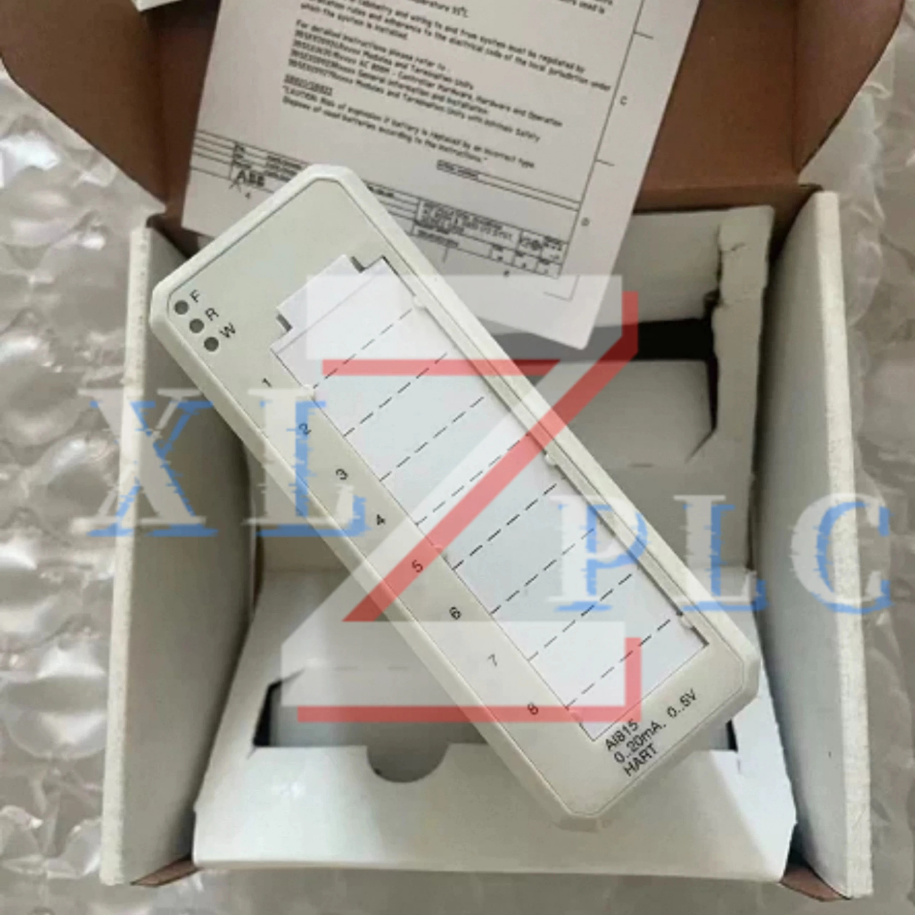 PLC 모듈 AI810 3BSE008516R1 AI810-eA 3BSE008516R2 AI815 3BSE052604R1 AI820 3BSE008544R1 AI830 3BSE00