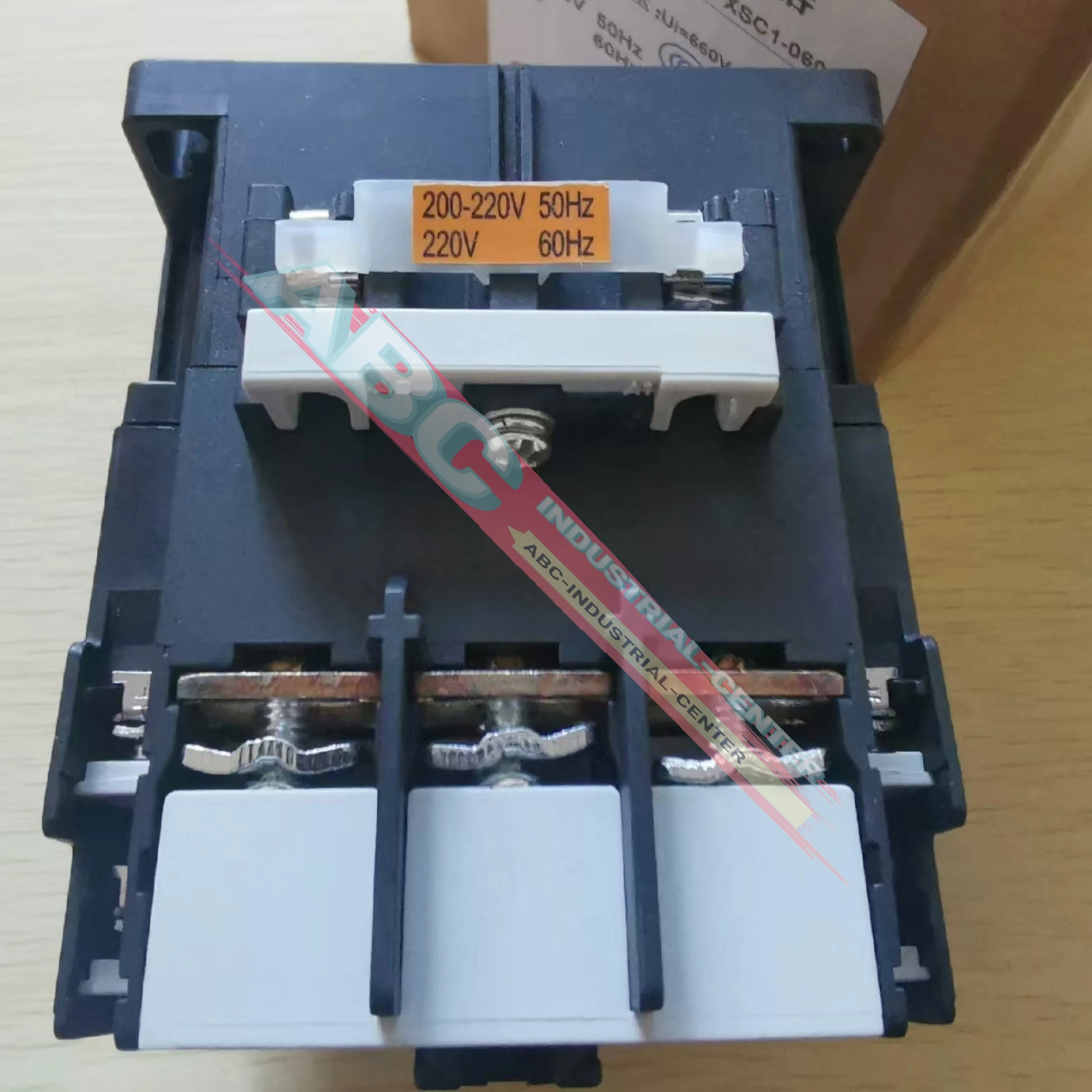S-P60T AC220V 새 마그네틱 컨택터