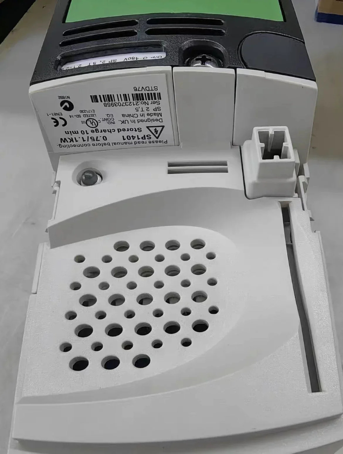 SP1401 리퍼 CT 인버터 1.1KW /2.1A 완료 상태 기능 리퍼는 정상