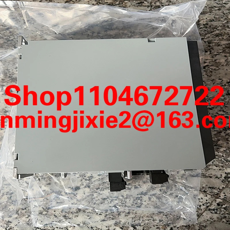 131B0072 FC-302P7K5T5E20H2BGXXXXSXXXXAXBXCXXXXDX 오리지널 주파수 변환기 공급