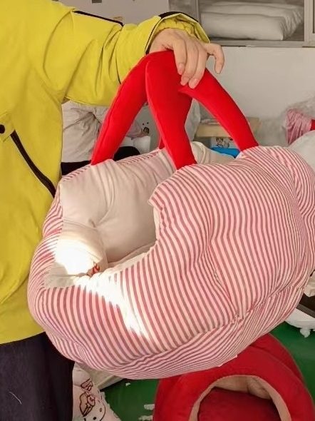 차량용 펫카시트 강아지 침대형 방석 이동식 고양이 하우스 쉼터 애견용 보조석 빨간 흰색 줄무늬 둥지 지름 45cm - 상세 이미지 4
