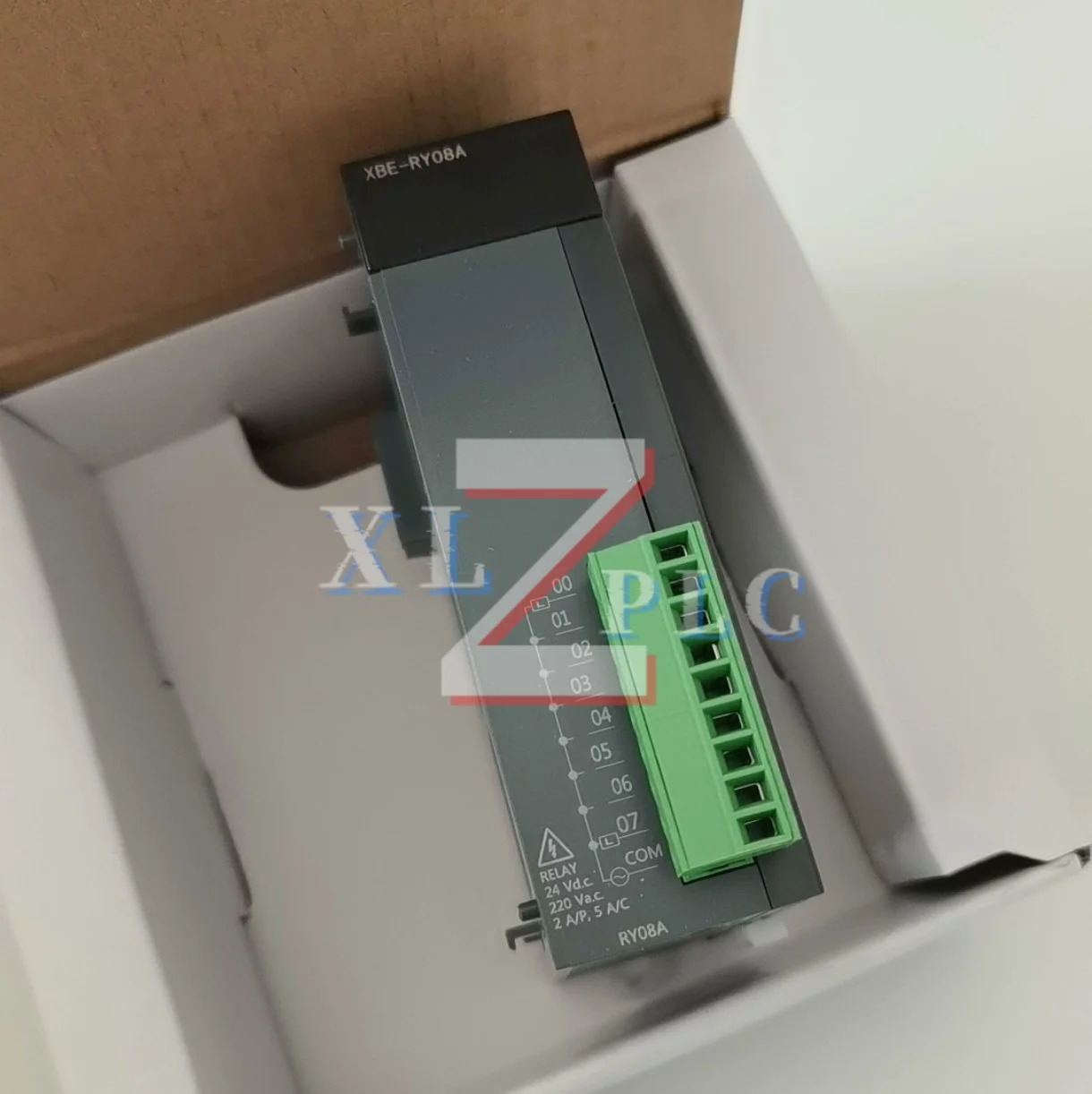 PLC 모듈 XBO-RD01A XBE-RY08A