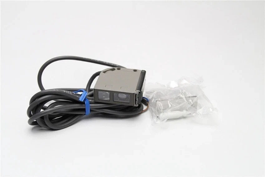 OMRON E3S-CL2 2M 광전센서 스위치새