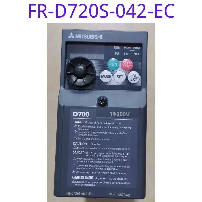 리퍼된 주파수 변환기 FR-D720S-042-EC 220v 0.75kw 기능 리퍼가 그대로 유지