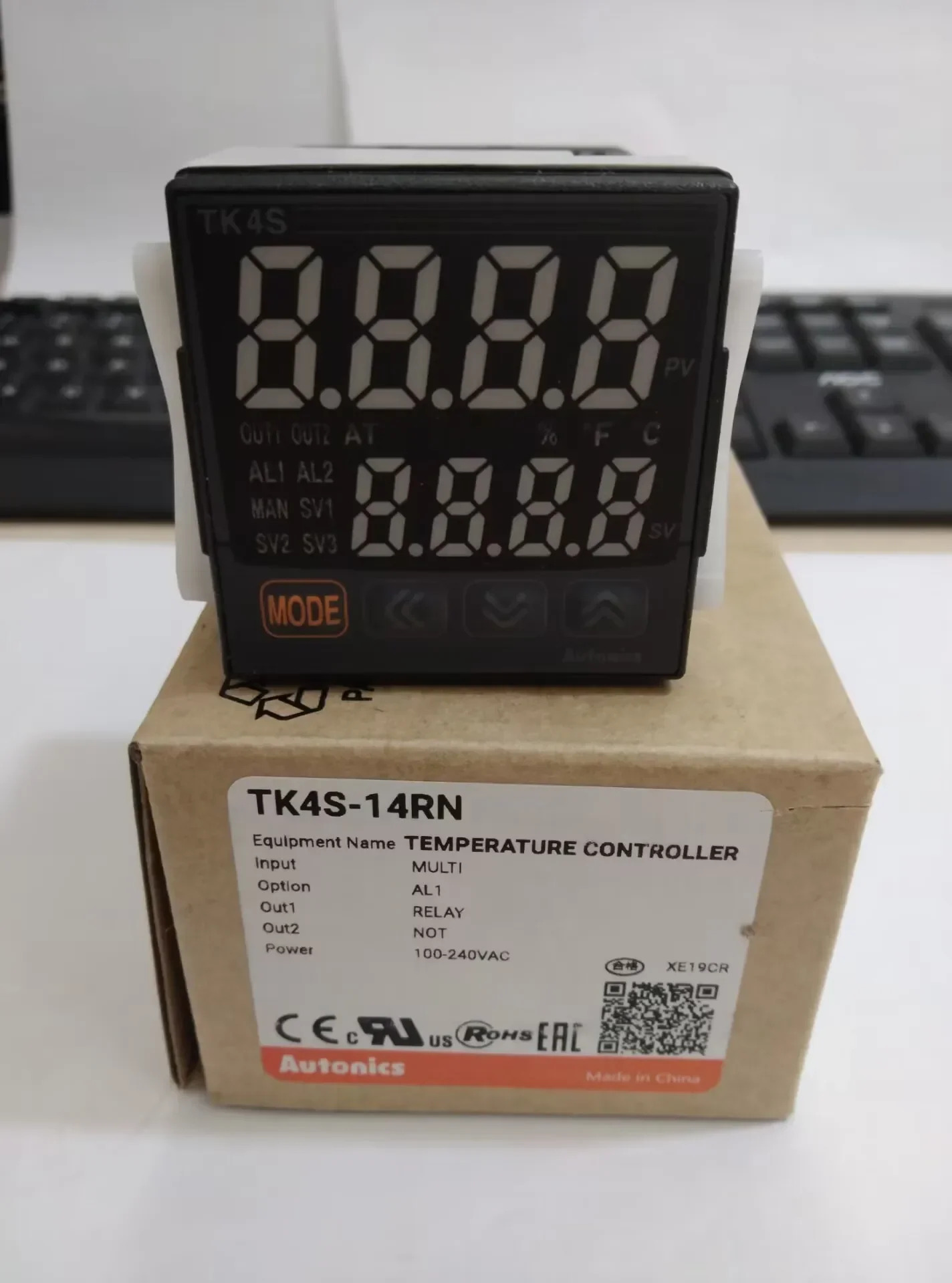 온도 조절기 TK4S-14RN-24SN-R4CN-T4RR-A4SR-B4CR D4