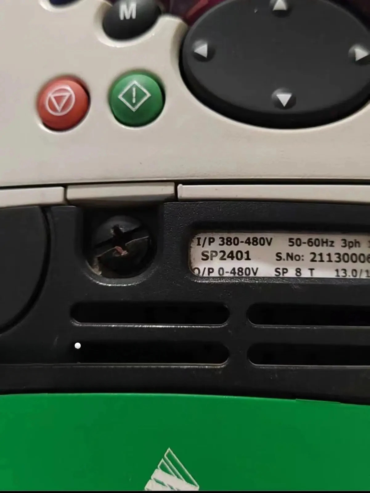 에머슨 CT 인버터 SP2401 5.5 / 7.5KW 380V 상태