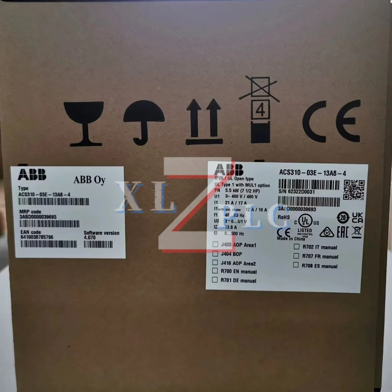 ACS310-03E-13A8-4 ACS310-03E-17A2-4 주파수 변환기 신규 입고