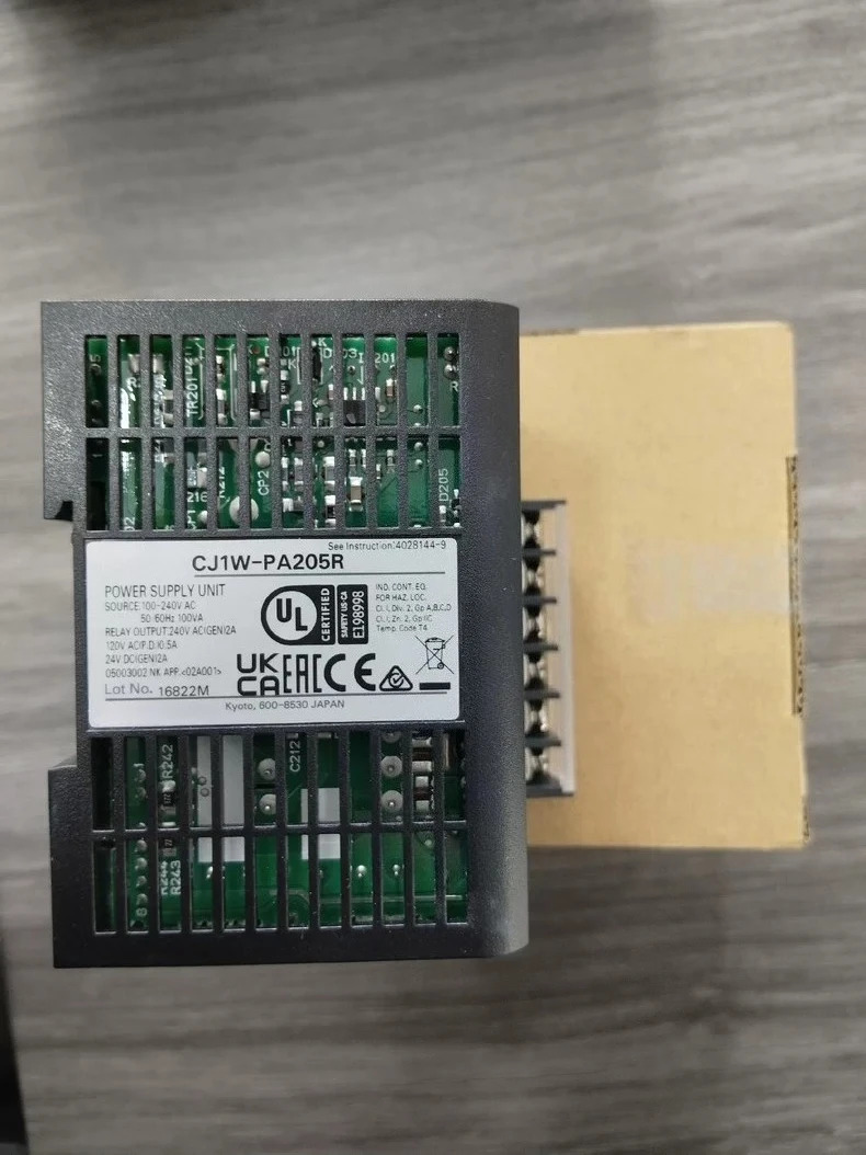 오므론 CJ1W-PA205R 전원공급장치새