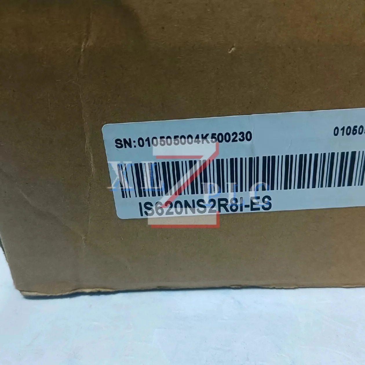 서보 드라이버 새 상IS620NS012I IS620NS1R6I IS620NS2R8I IS620NS2R8I-ES IS620NS7R6I
