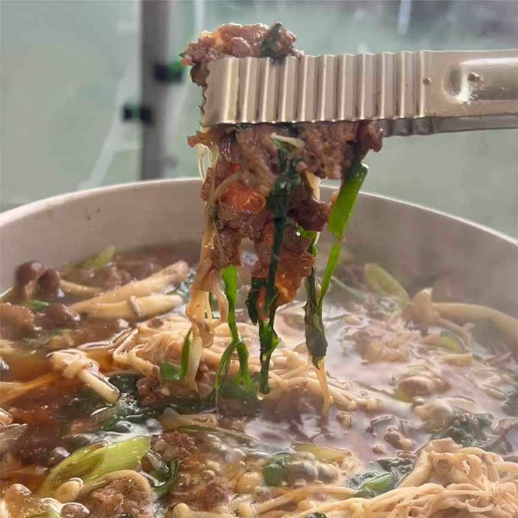 을지로식 맑은 갈비탕육수 마늘양념 소불고기전골 500g - 상품 이미지