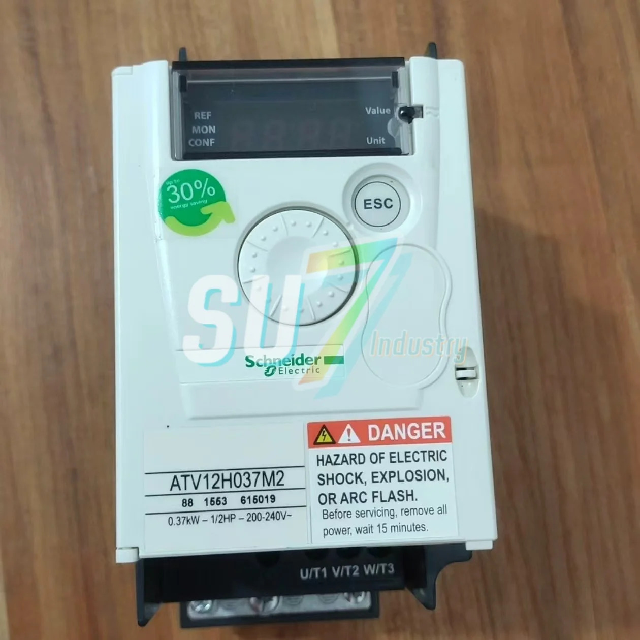 ATV12H037M2 ATV212HD11N4 주파수 변환기기능