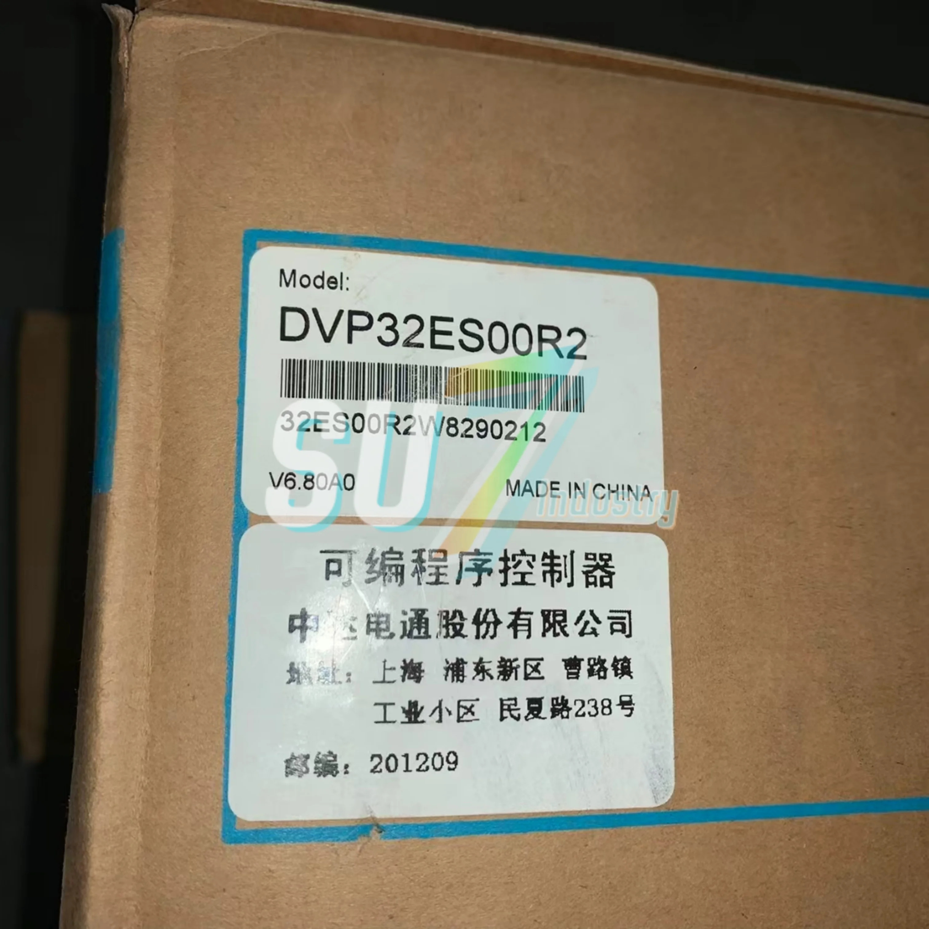 PLC 모듈 DVP32ES00R2 DVP32ES200R 신규 입고