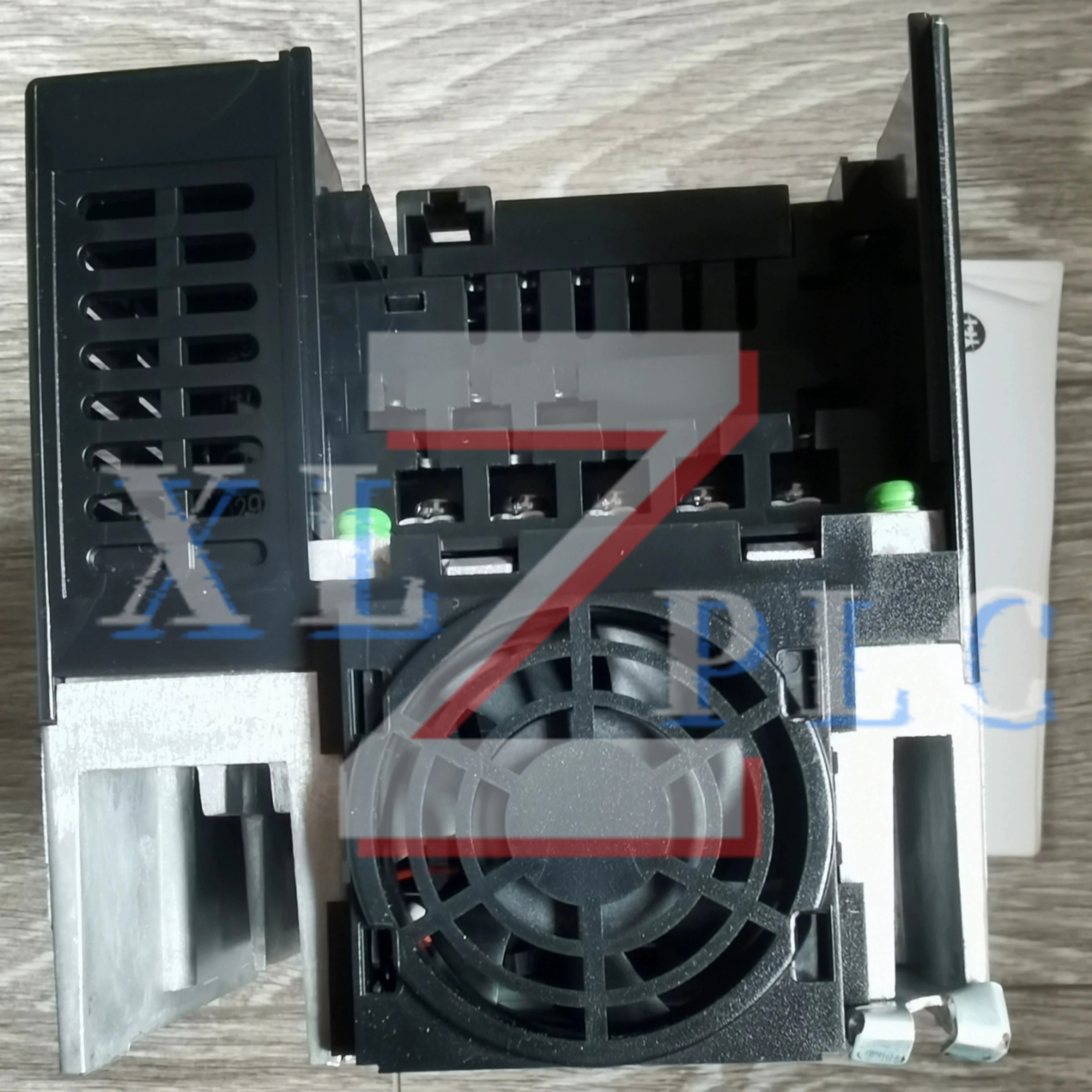 주파수 변환기 SS2-043-2.2K 380V 2.2KW SS2-043-3.7K 3.7KW SS2-04.5K 5.5KW