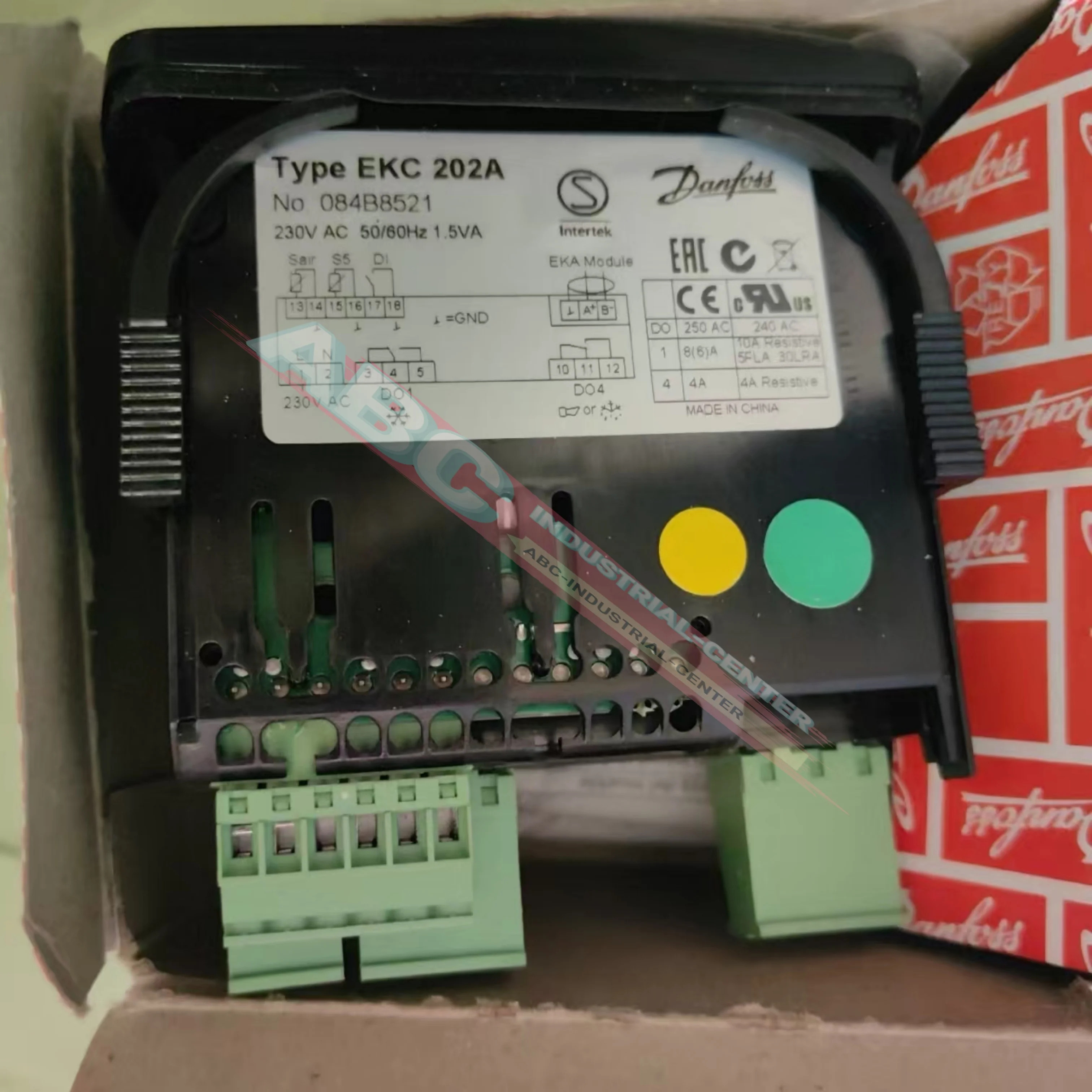 084B8521 EKC202A 084B8522 EKC202B 새 084B8528 AK-CC250A 온도 조절기