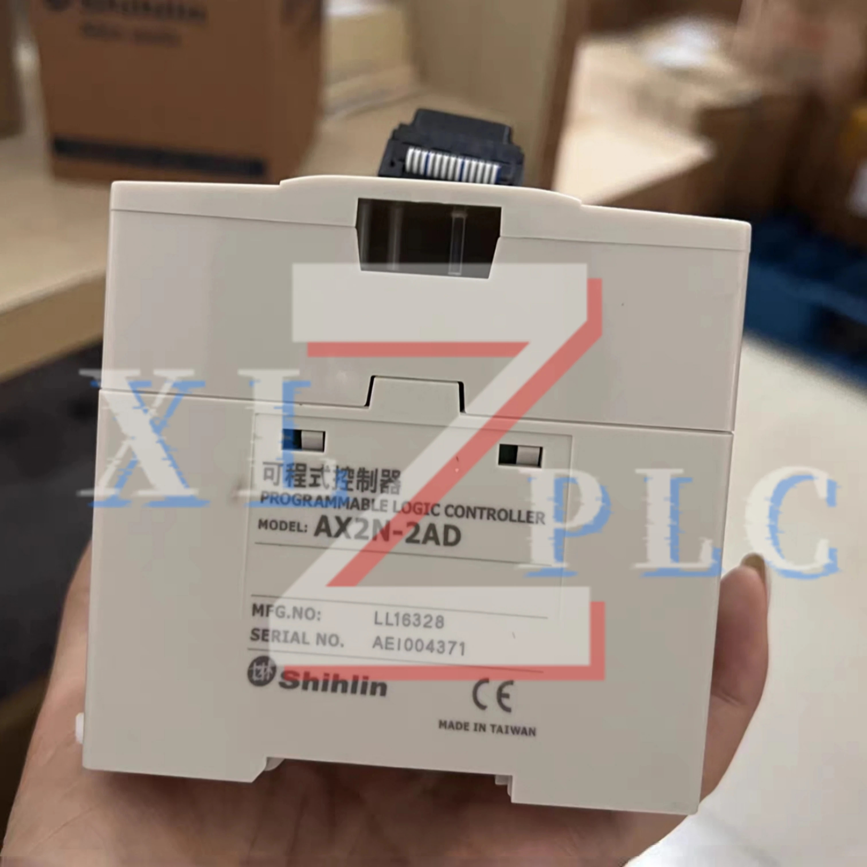 PLC 모듈 AX2N-2AD AX2N-2DA 신규 입고