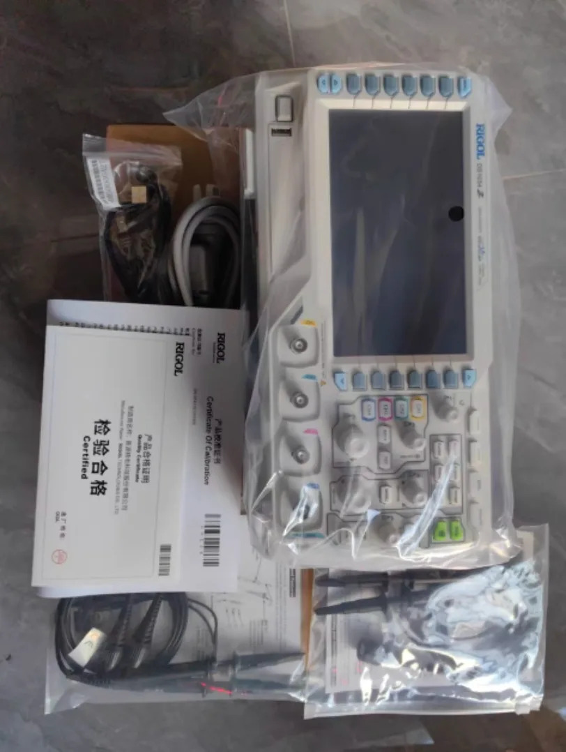 1개 RIGOL DS1054Z 디지털 오실로스코프 50Mhz 대역폭 4채널 1GSa/s xSY