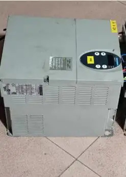 리퍼 기계 ATV31HU55N4 5.5KW