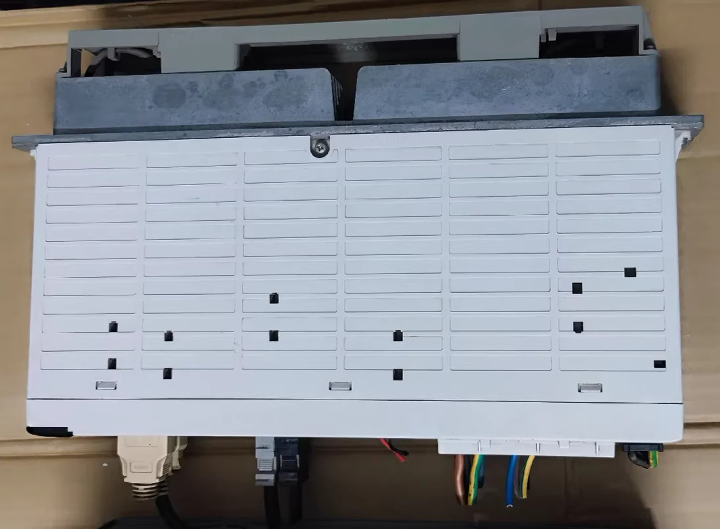 MDS-R-V2-4040 리퍼 서보 드라이브 MDS R V2 4040