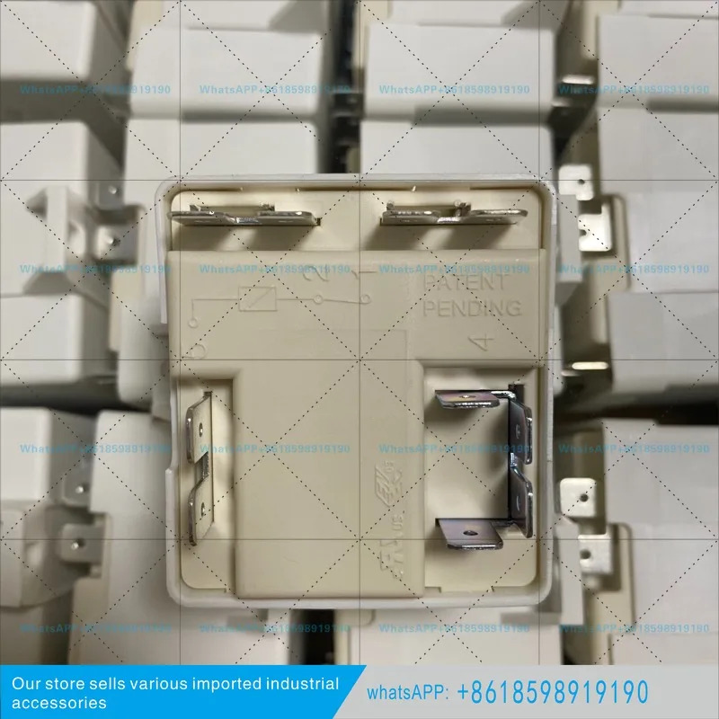 3P 220V 컴프레서 스타트 릴레이 RVA4G3D 35A-400V 새 공장 배급