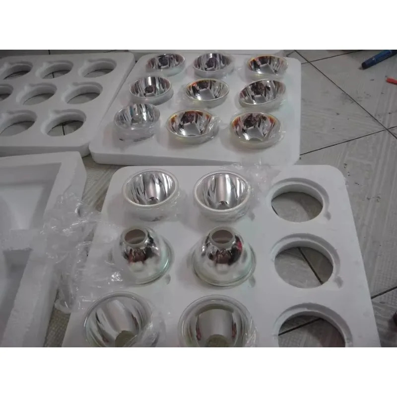 소형 고온 방지 스포트라이트 볼 반사판 램프쉐이드 직경 70mm 원뿔 타원체