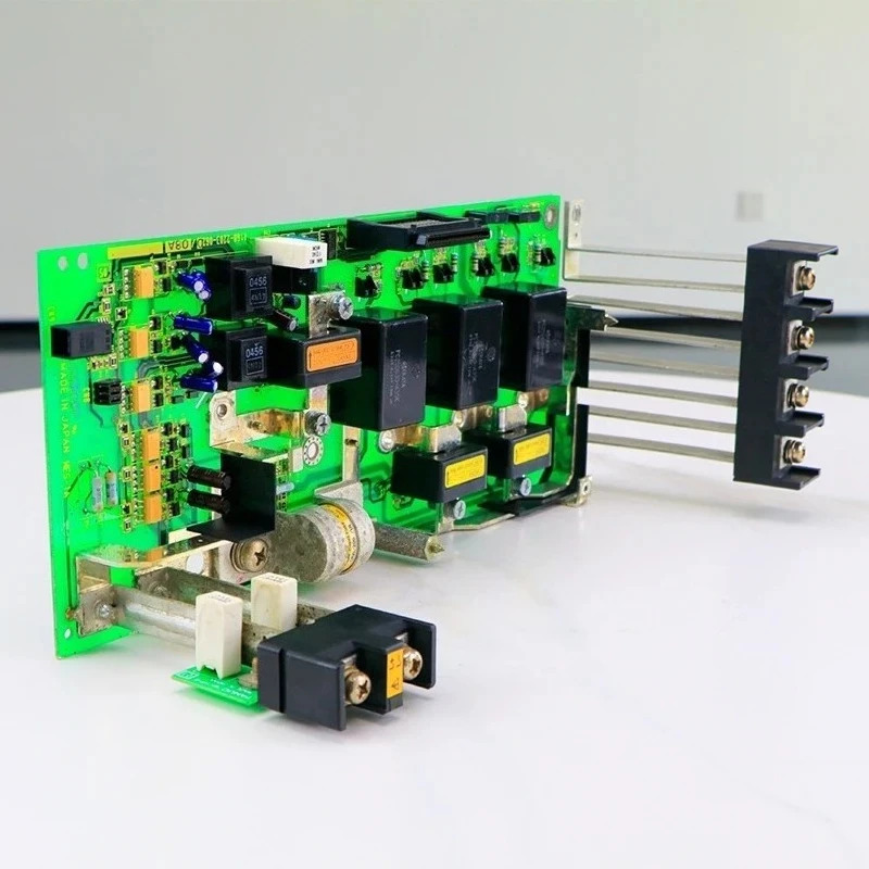 FANUC 회로 기판A16B-2203-0620 A16B-2203-0621 A16B-2203-0622 A16B-2203-0623 A16B-2203-0627 A16B-2203-062