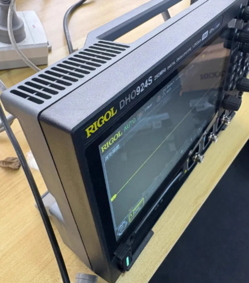 1개 RIGOL DHO924S 250MHz 4채널 12비트 1.25GSa/s 휴대디지털 오실로스코프xSY