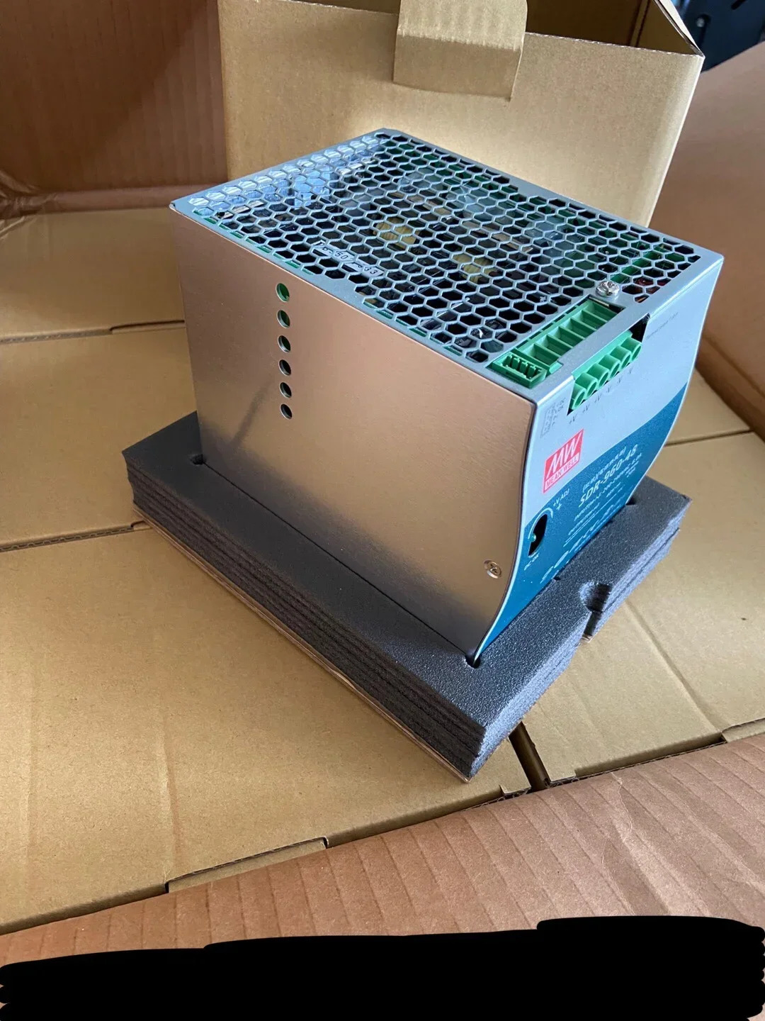 DIN 레일 전원공급장치 SDR-960-48 PFC 고효율 PLC 보드가 포함된 48V20A 스위칭