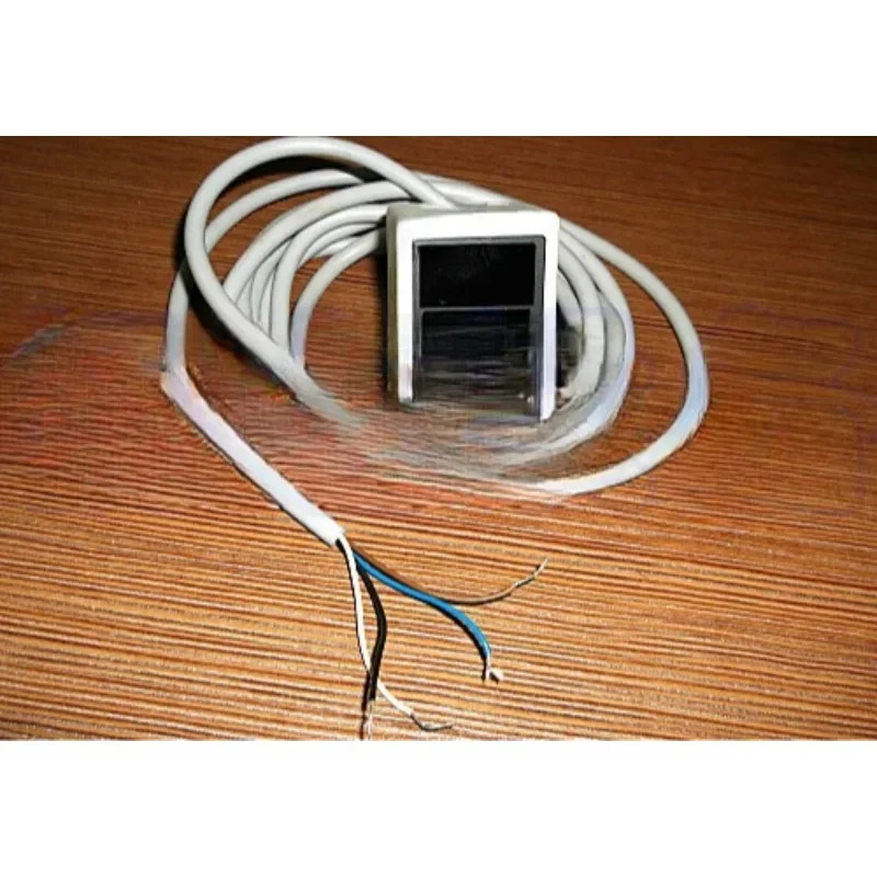 진공 저압 디지털 압력 스위치 KP42C-02-F1 새 모델 KP43C-010-F1