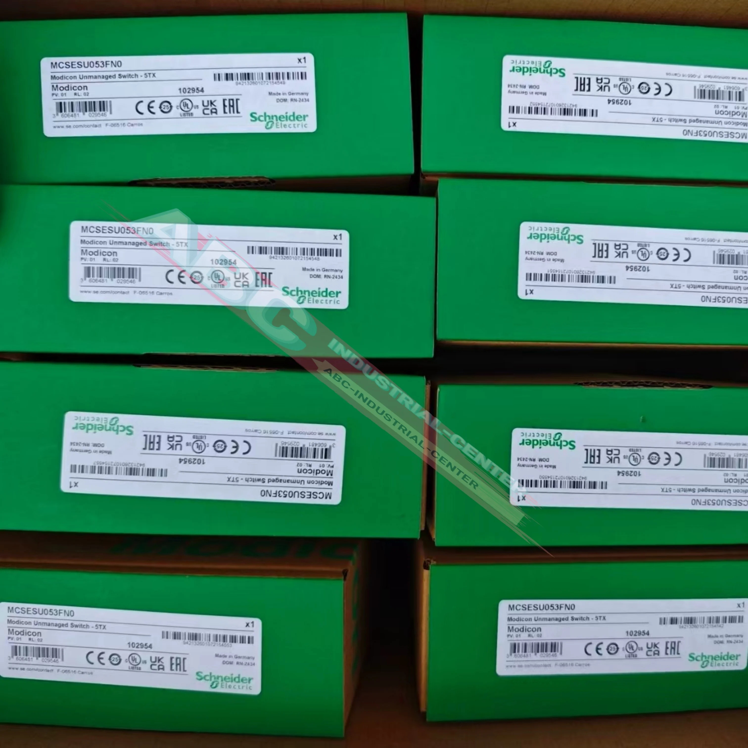 LXM26DU10M3X MCSESU053FN0 서보 드라이버 새