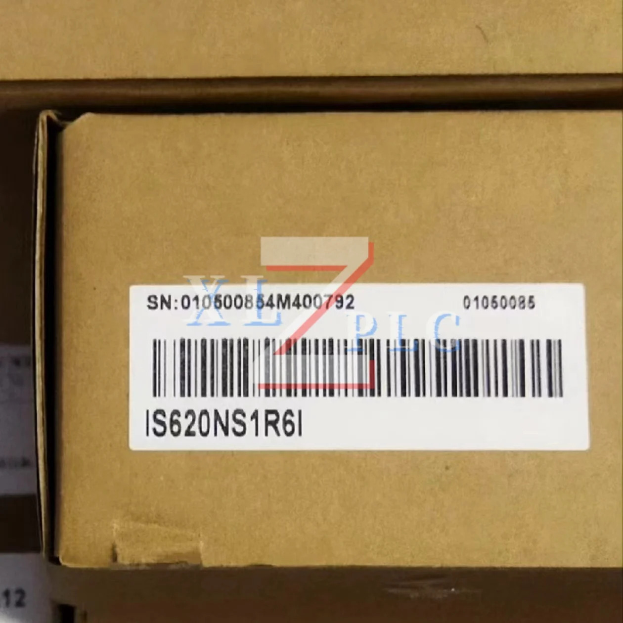 서보 드라이버 새 상IS620NS012I IS620NS1R6I IS620NS2R8I IS620NS2R8I-ES IS620NS7R6I